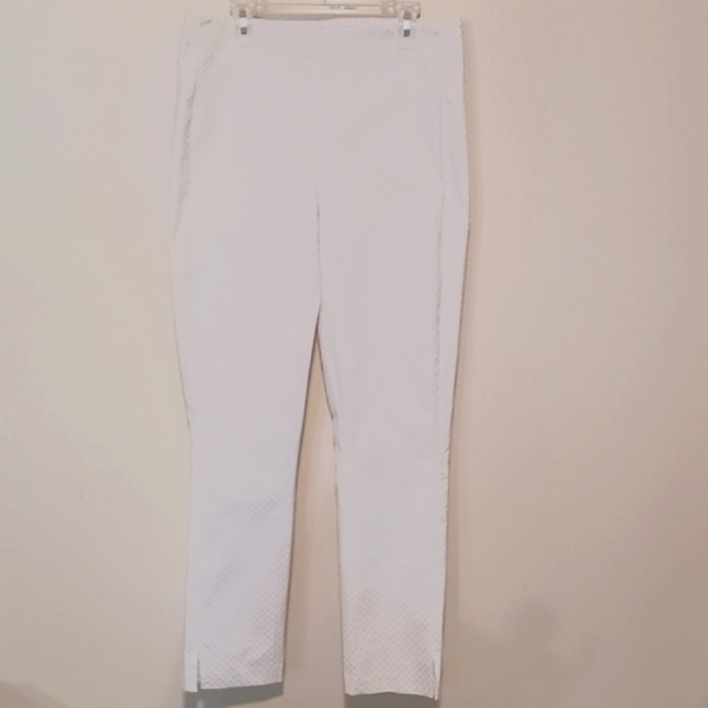 Tribal White Textured Leggings